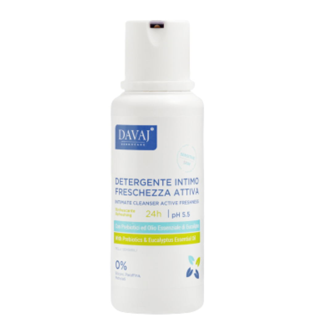 Davaj Gel Intime Fraîcheur Active 24h 250 ml, flacon blanc, étiquette bleu clair, prébiotiques et eucalyptus, pH 5.5